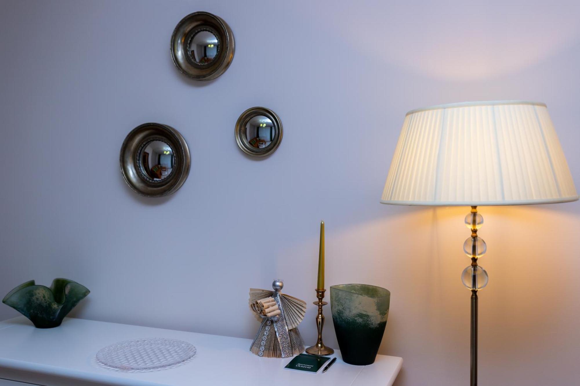 Apartament Octavia ฮูเนโดอารา ภายนอก รูปภาพ